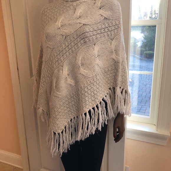 Inc international concepts poncho - Picture 5 of 8